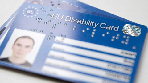 EU-Ausweis, Bild von der EU Kommission 