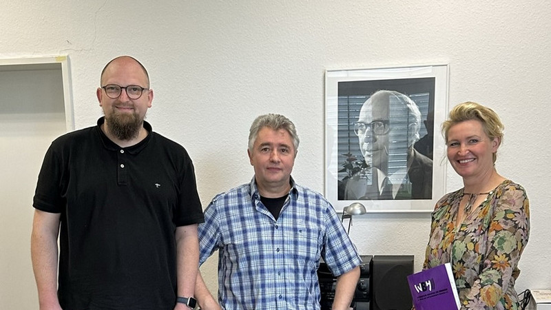 Foto mit Rohlfing, Kahle und Janaszek von links nach rechts: Hr. Rohlfing, Herr Kahle, Frau Janaszek